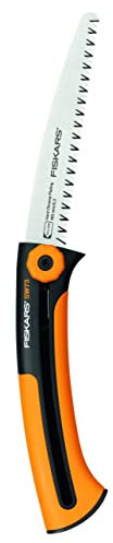 Fiskars Handsäge für frisches Holz, Grobzahnung, Sägeblattlänge: 16 cm, Einziehbar, Rostfreies Stahl-Sägeblatt, Schwarz/Orange, Xtract, SW73, Länge: 35 cm, 1000613