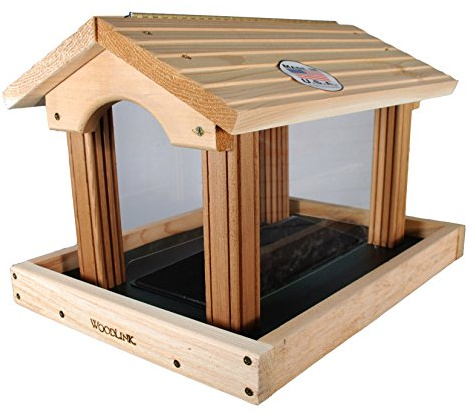 Woodlink PRO4 Premier Cedar Bird Feeder, Brown