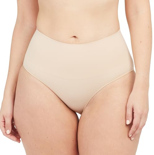 Spanx SPANXshape Everyday Shaping Brief - Core Control Shapewear Underwear - Invisible Under Clothes - Seamless Design - Soft Nude - Small