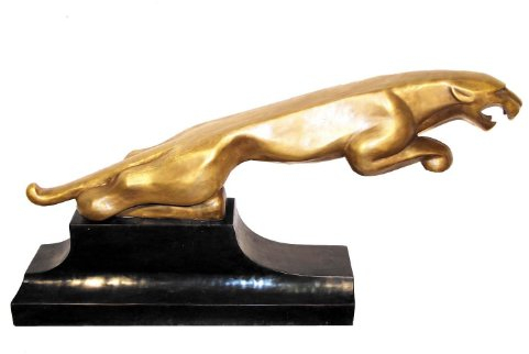 Konst & atmosfär – stor bronsfigur – XXL panter i hoppet – signerad – skulptur – Jaguar radiatorfigur – djurfigur – brons