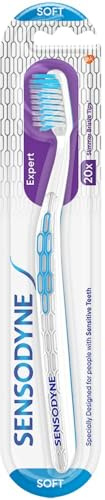Sensodyne expert toothbrush Soft with 20 x slimmer bristle tips & tongue cleaner | Pack of 1