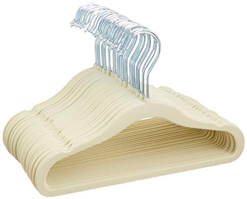 Amazon Basics Kinder-Kleiderbügel aus Samt, rutschfeste Kleiderbügel für Babys und Kleinkinder, 29 cm, 30er-Pack, Beige