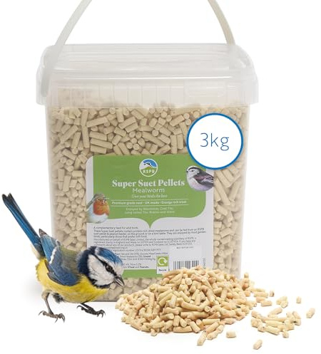 RSPB - Super Suet Pellets, Wild Bird Food for Small Birds, Robins, and Common Garden Breeds, High Energy and Protein with Mealworms, Suitable for Year-Round Feeding, Made in the UK (3kg Tub)