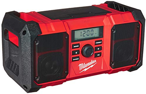Milwaukee 2890-20 Radio de chantier Dual Chemistry M18 18 V avec embouts absorbant les chocs, chargement USB 2.1 A pour smartphone et prise auxiliaire de 3,5 mm, rouge