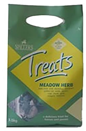 SPILLERS Meadow Herb Horse Treats 3.5kg - Delicious Treat to Reward Horses and Ponies - Fresh Herbal Flavoured Horse Treats