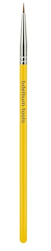 Bdellium Tools Professional Makeup Brush - Studio Series 706 Fine Point Eyeliner - With Soft Synthetic Fibers, For Ultra-Fine Detail and Lining (Yellow, 1pc)