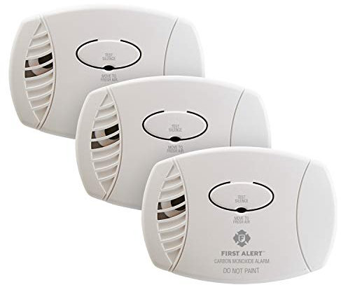 First Alert CO600-3 Plug-In Carbon Monoxide Alarm, 3-Pack