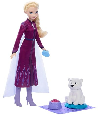 Mattel Disney Frozen Elsa Muñeca de moda y osito con 4 accesorios como cama y manta para el animal, inspirado en 'Animals of Arendelle', JFG16
