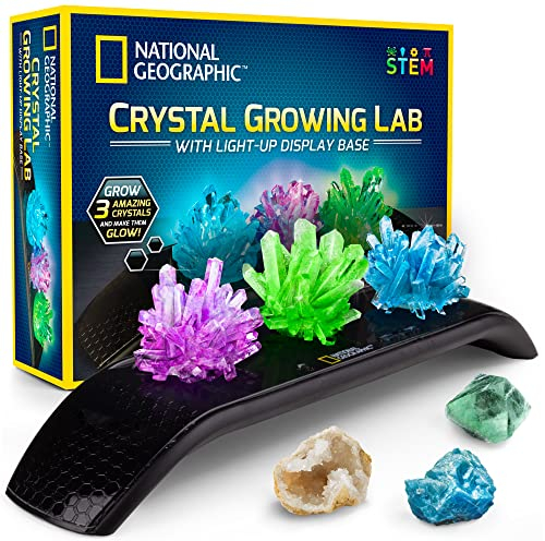 NATIONAL GEOGRAPHIC Kit de Cultivo de Cristal – 3 Cristales de Colores Vibrantes para Crecer con Soporte de Exhibición Iluminado, Incluye 3 Muestras de Piedras Preciosas Reales Incluyendo una Geoda