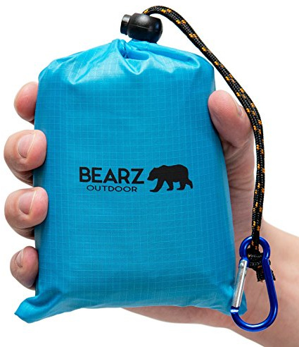 BEARZ Outdoor Travel Blanket - Pocket Sized Beach Blanket Camping Blanket, Waterproof Picnic Blanket, Sandproof Beach Mat - Camping Gadgets & Festival Hiking Accessories (Blue)