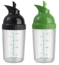 Shaker para Vinagreta y Aderezos 200 ml, Mezclador de Plástico sin BPA, Botella Graduada para Aliños Caseros, Práctica Tapa Antigoteo, Uso Diario y Dosificación Precisa (Verde).