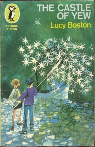 The Castle of Yew (Young Puffin Books)