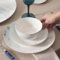 Karaca Ria New - Set di stoviglie da 39 pezzi, per 12 persone, elegante set di stoviglie in porcellana con 12 piatti piani, 12 piatti fondi, 12 ciotole, 2 piccoli piatti ovali e 1 grande piatto ovale