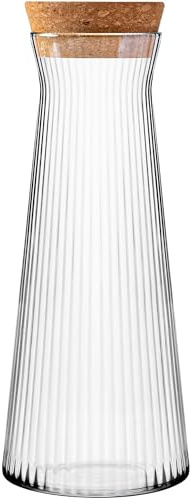 KONZEPT Wasserkaraffe mit Deckel – 1 Liter, robustes geriffeltes Glas, spülmaschinenfest, BPA-frei, stilvoll und stabil, mit Korkverschluss