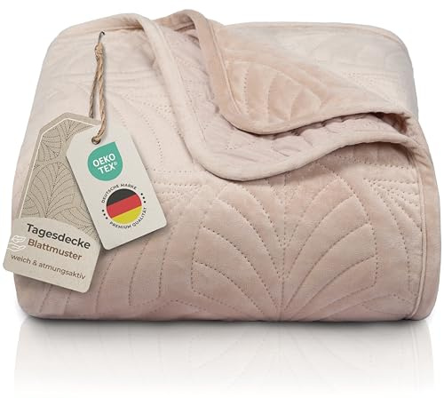 Gräfenstayn Premium överkast 170 x 210 cm – sängöverkast med sömlös quiltning och bladdesign – sammetstäcke – mjukt, skrynkelfritt och lätt att rengöra – överkast för säng & soffa (beige)