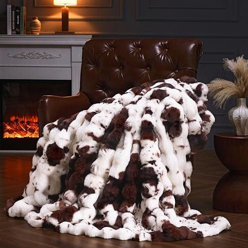 YBIKE Faux Rabbit Fur Throw Blanket, Fuzzy Soft Plush Bubble Blanket 150 x 130cm, Luxury Warm Reversible Decorative Blanket for Bed, Sofa, Couch, Armchairs (Brown Cow)