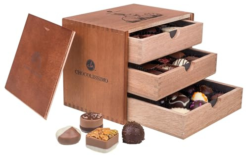 CHOCOLISSIMO - Ostergeschenk – 30 edle, handgefertigte Pralinen in stilvoller Holzbox – Luxuriöse Pralinenmischung für Genießer, Geschenkidee für Frauen, Männer, Mama, Papa, Premium Osterschokolade