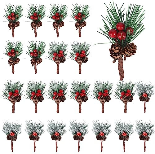 TSLBW 24 Pezzi Artificiale Pino Picks Natale neve Aghi di pino con Bacche Rosse Coni di Pino, Agrifoglio Steli Decor Bouquets per albero di Natale Composizioni floreali Ghirlande Decorazioni