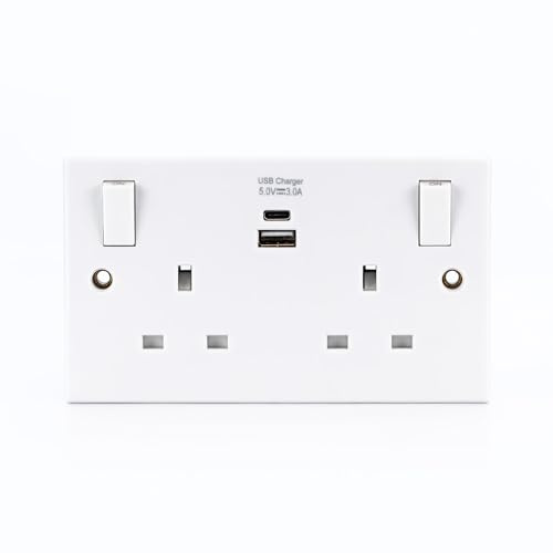 STATUS 13A Double Wall Socket with USB-C and Dual USB-A Fast-Charge Ports, 2-Gang Switched Faceplate for Home, Office or Kitchen, White (S2G13ATCAUSBSWS4)