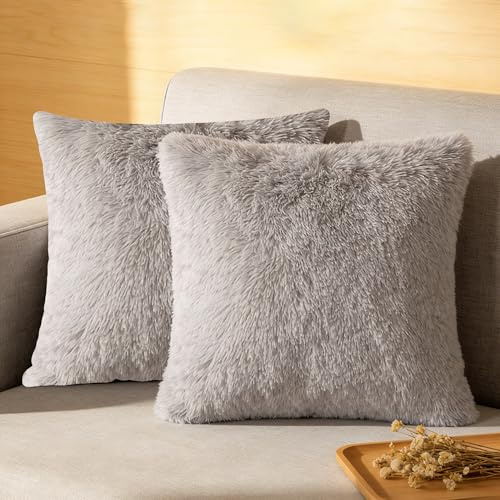 MINWEGI 2 Pack Cushion Covers 43x43cm, Double-Sided Fluffy Pillow Covers Grey Faux Fur, Soft Pet Friendly Square Throw Pillow Cases for Sofa Bedroom Decor (Light gray, 43 * 43CM)