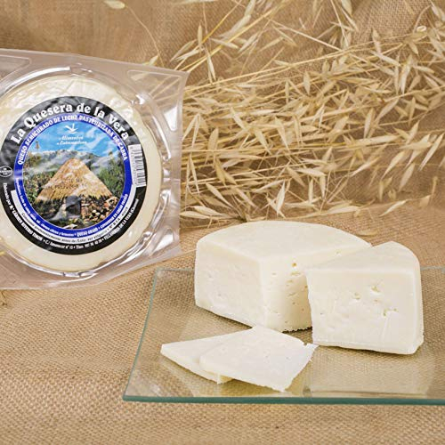Queso de cabra al natural semicurado extremeño pieza de 650 gr aprox La Quesera de la Vera