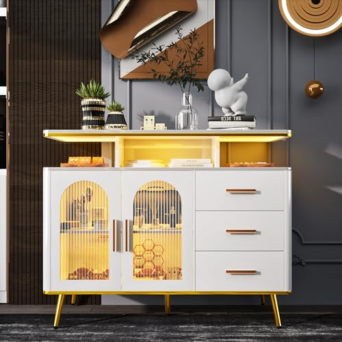 TWSOUL Armadio a buffet con LED, armadio da cucina con sensore auto, 20 luci a colori, comò soggiorno con 3 cassetti e 2 ante, consolle con stazione di ricarica, bianco cucina, sala da pranzo