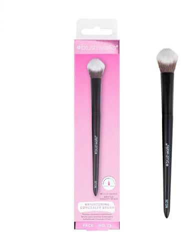 Brushworks No.25 Brightening Concealer Brush – Fluffy Angled Brush, Seamless Blending for Liquid & Cream Concealer, Vegan & Cruelty-Free