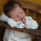 Anano Reborn Baby Puppen Pascale 18 Realistische Neugeborene Baby Puppen mit weichem Tuch Körper, lebensechte schlafende Baby Puppen Geburtstagsgeschenk Set für Kinder Alter 3+