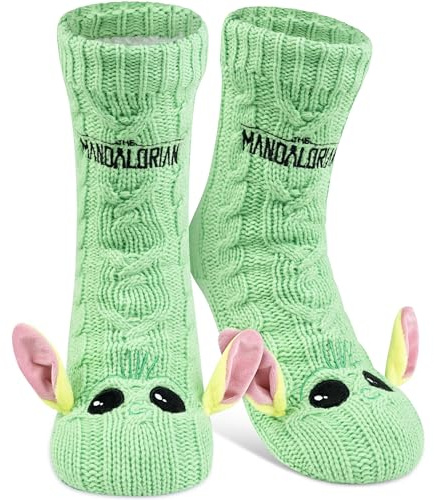 United Labels Star Wars The Mandalorian Cuddly Socks for Men, Green, One Size 40-45, Fluffy Stopper Socks with Sherpa Lining, Warm Socks, Hut Socks Baby Yoda Grogu