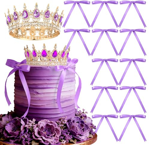corona viola come decorazione per torte con palline dorate corona, compleanno cartellino dorato a forma di farfalla per compleanni e babyshower