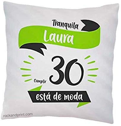 Cojín 30 cumpleaños. personalizado con nombre 40x40 cm. Incluye relleno. Almohadón original idea regalo. Cumplir años está de moda. Recuerdo divertido