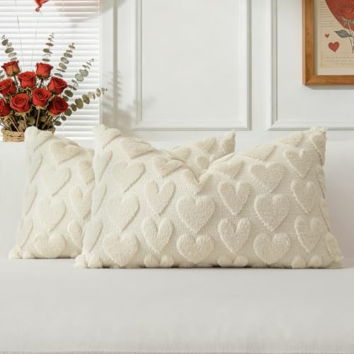 JOTOM Set di 2 federe per cuscini per San Valentino, 30 x 50 cm, decorative, in morbida pelliccia sintetica, per casa, letto, divano, decorazione (crema beige)