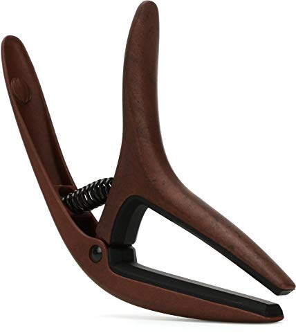 Ernie Ball Axis Dual Radius Capo - 2-i-1 Vändbar Capo för El- och Akustisk Gitarr - Brons