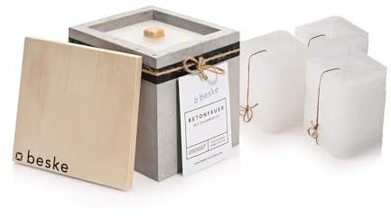 Betonfeuer® - DAS ORIGINAL | Modell 'Kea' | 13x13x13cm mit Dauerdocht | Premium Kerzenfresser Made in Germany | Deutsche Handarbeit | (Inkl. Nachfüllwachs, Löschbrett aus Holz)