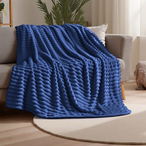Joiedomi Twin Kuscheldecke für Bett, 152x203cm, Weiche Blaue Fleece-Decke mit 3D-RIPP-Jacquard, Geburtstagsgeschenk für Frauen, Mütter und Mädchen, Weiche Wolldecke Warme Flanelldecke als Tagesdecke