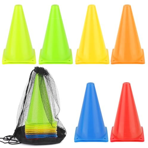 TNOMSNO Cônes de Signalisation 18cm, Cônes d'Entraînement avec Sac de Transport Plots Entrainement, Plots de Marquage pour Football Cône, pour Sports, Jeux, Panneau de Signalisation (15)