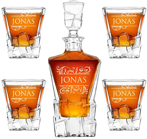 Maverton 950 ml Whiskey Karaffe + 2/4 / 6er Whiskygläser Set mit Gravur - Whisky Dekanter - luxuriöses Design - Kristallglas - für Männer zum Geburtstag - Weihnachtsgeschenke - Vorname