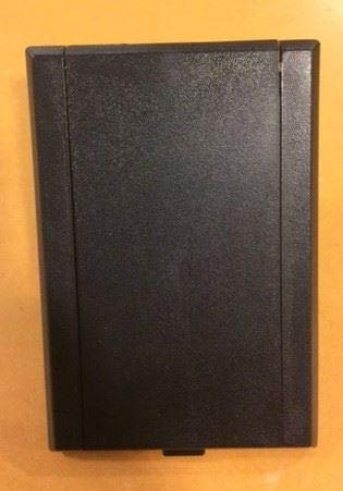 Prise PVC rectangulaire noire pour aspirateur centralisé TURBIX