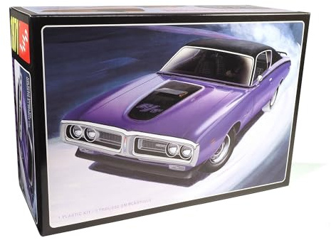 AMT 1971 Dodge Hemi Charger R/T 1:25 Scale Model Kit