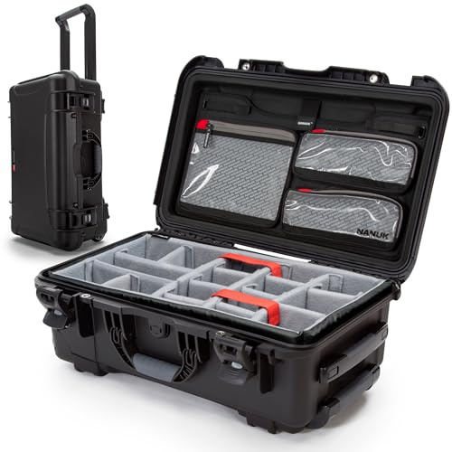 NANUK 935 Pro Photo Kit - Maleta rígida Impermeable para cámara fotográfica, con separadores Acolchados y Ruedas, 56 x 36 x 23 cm - Antipolvo y Resistente a los Golpes, Equipaje de Mano (Negro)