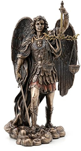 ROCKING GIFTS Figura Decorativa Religiosa, Arcangel San Miguel con Espada y Balanza, Resina Efecto Bronce Antiguo, Escultura Angeles Guardianes, 28 cm