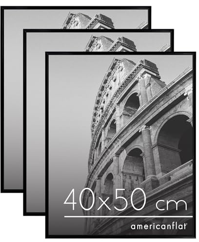 Americanflat Cornice 40x50 cm Nere - Set di 3 Cornici 50x40 cm per Foto con Bordo Sottile Nero e Pannello Protettivo in Plastica - con Ganci Integrati sul Retro per Appenderle