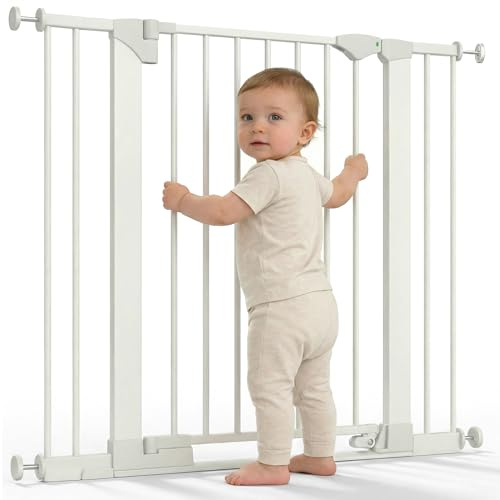 Safetots SafeStep Gate, White, 117cm - 124cm, Extra Low Walkthough, 81cm Extra Wide Doorway, Extra Wide Gate for Stairs, Hallways and Doors, Baby and Toddler, Easy Installation
