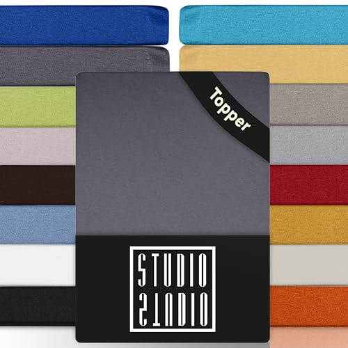 STUDIO Basic Topper Spannbettlaken 140x200cm – Jersey-Spannbetttuch aus 100 % gekämmter Baumwolle – Grau – bügelfrei, elastisch & Oeko-TEX Zertifiziert – für Topper 4–14 cm