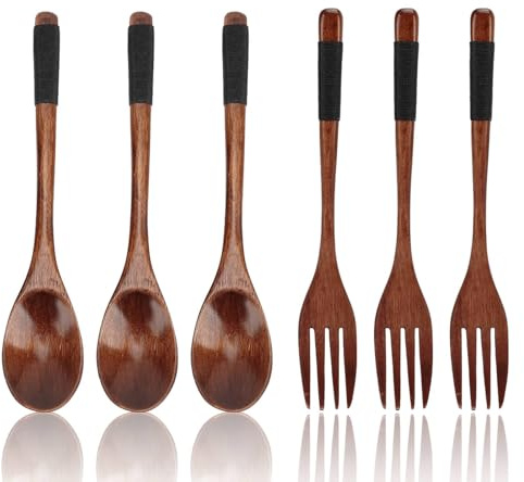 Set di forchette e cucchiai di legno