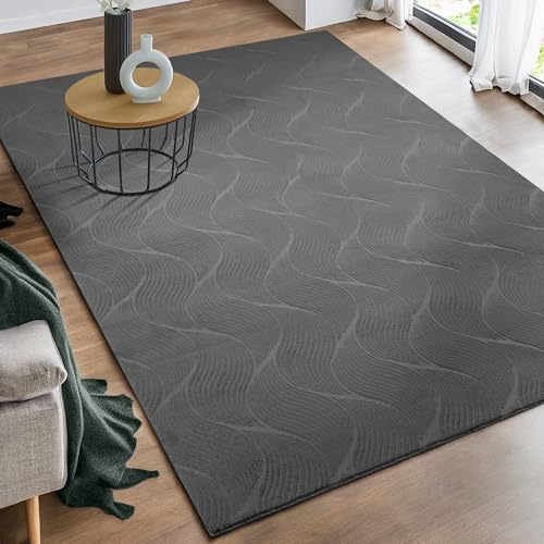 the carpet Rio - moderner und weicher Teppich Wohnzimmer Schlafzimmer mit Anti-Rutsch-Rücken und 3D-Optik, Flauschige Oberfläche, pflegeleicht und robust, Anthrazit, 80 x 150 cm