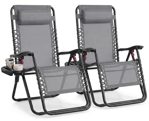 SONGMICS Set da 2 Sedie a Sdraio Pieghevoli, Poltrone a Gravità Zero, Lettini Prendisole Portata 110 kg per Sedia, Poggiatesta Regolabile, Vassoio, per Terrazza e Giardino, Grigio Scuro GLB032GZ02