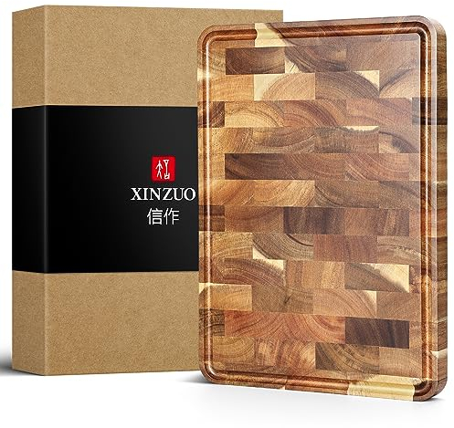 XINZUO Tagliere in Legno di Acacia(35x25x2.6cm)- Tagliere da Cucina Professionale- per Tagliare e Servire- con Piedini Antiscivolo, Scanalatura per il Succo e Manico Incorporati