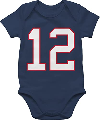 Baby Body Junge Mädchen - Sport & Bewegung - Football New England 12 - 3/6 Monate - Navy Blau - boy basketball outfit 25. geburtstag footballspieler babybody babysachen mit strampler jungs kurzarm