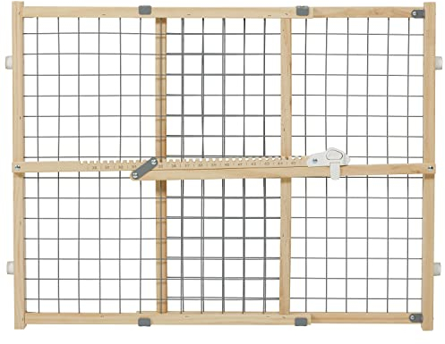 New World Hunde-Absperrgitter aus Draht/Holz, Haustiertor ohne Schäden an Wand, kein Werkzeug nötig, patentierter Verriegelungsarm, 61 x 69–105 cm (L x B), natürliches Holz/hellgraues Gitter
